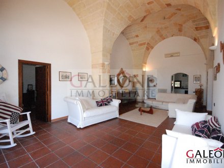 Salento, San Donato di Lecce (Le) – Charming detached 6bedroom period house with swimming pool and private garden.