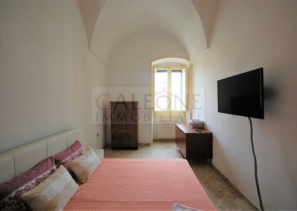 Vendita Abitazione d'epoca Lecce - Appartamento d'epoca con volte a stella  -  Primo piano  -  Due camere da letto Località Zona Leuca