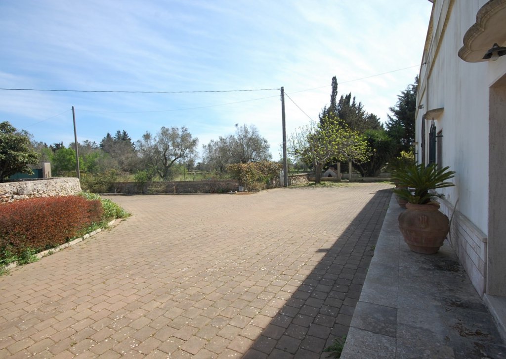 Masseria in vendita  400 m² ottime condizioni, San Donato di Lecce, località Campagna
